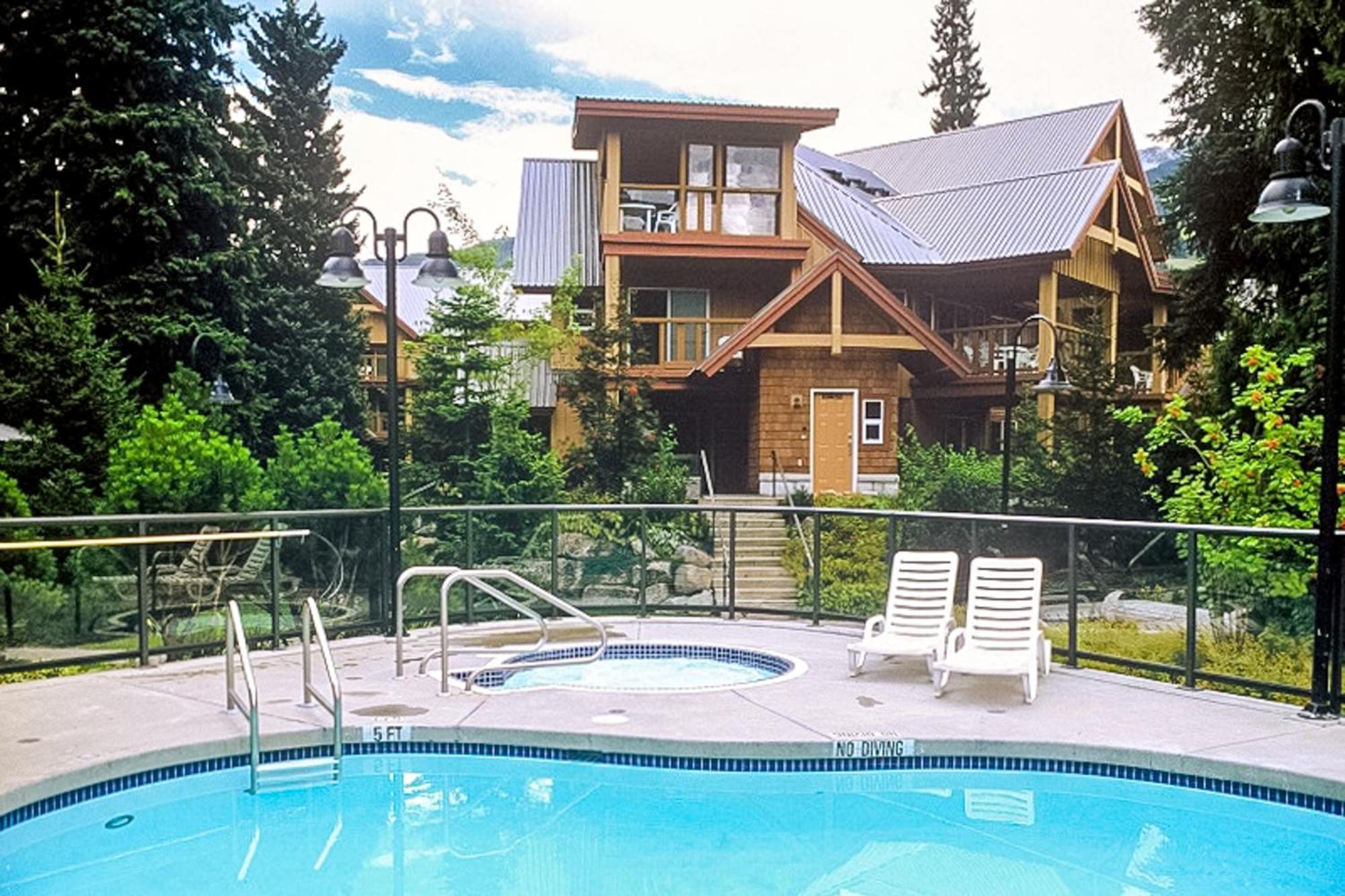 Glacier'S Reach 115B Whistler Buitenkant foto